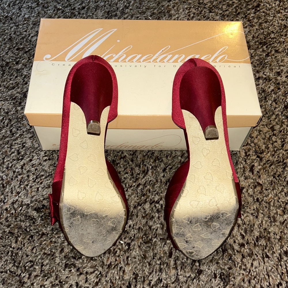 Michelangelo Red Formal Heel - Picture 2 of 6